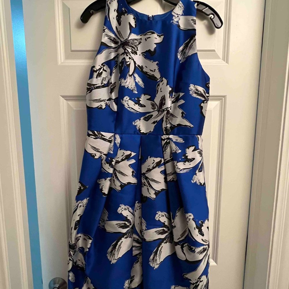 Carmen Marc Valvo Blue Flower Dress